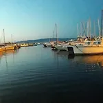 Apartment Sailing *