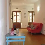 Sailing Apartment *